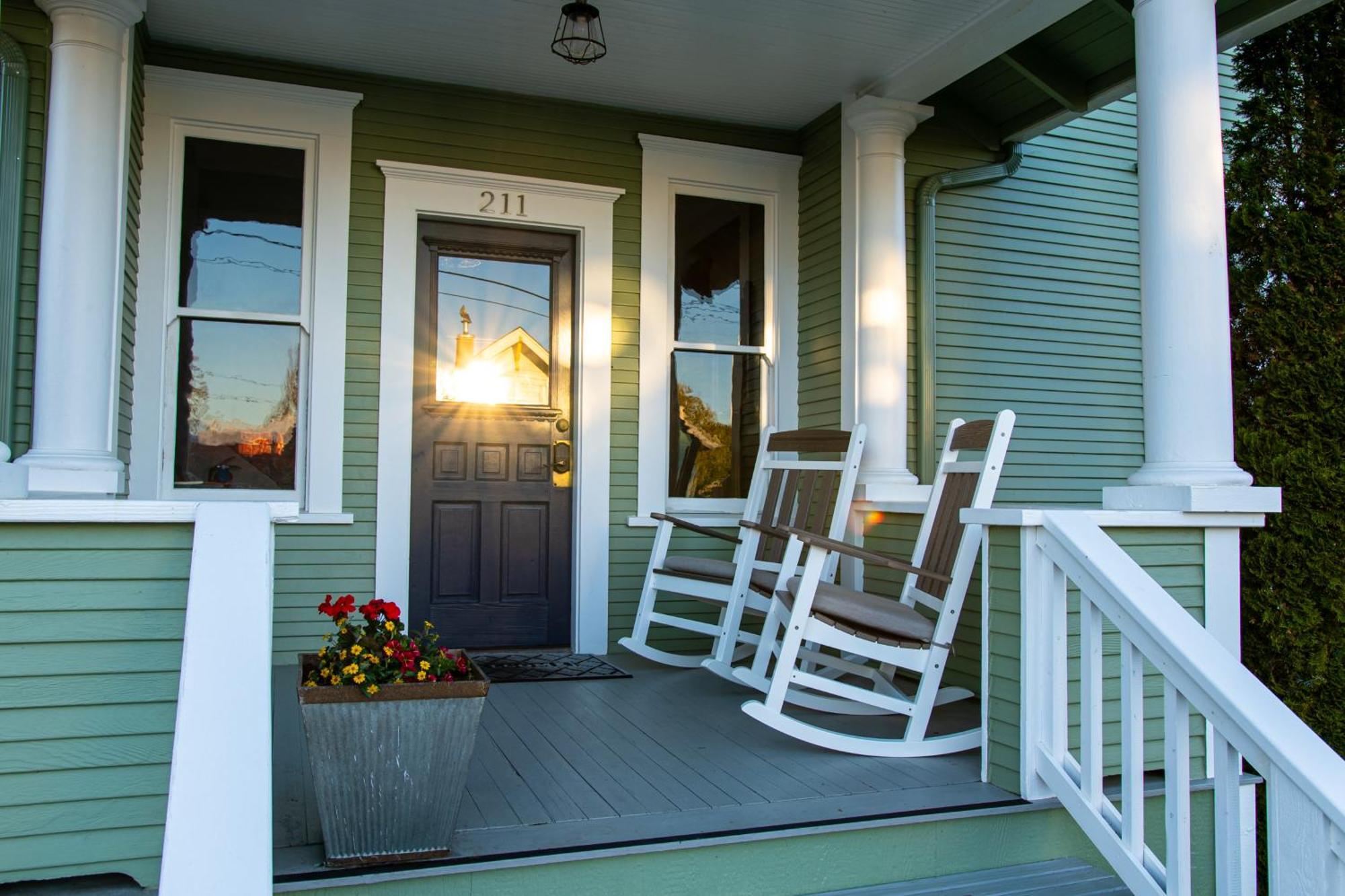 The Pearl Inn Bed And Breakfast Ilwaco Extérieur photo